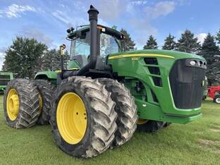 2011 John Deere 9330