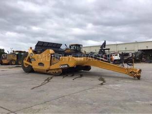 2022 John Deere 2412DE