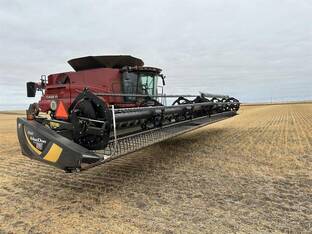 2019 MacDon Industries FD145