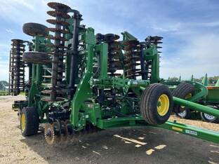 2024 John Deere 2660VT