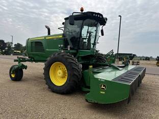 2015 John Deere W235