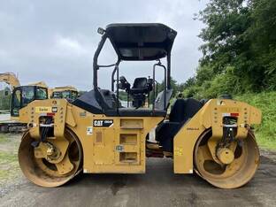 2014 Caterpillar CB54B