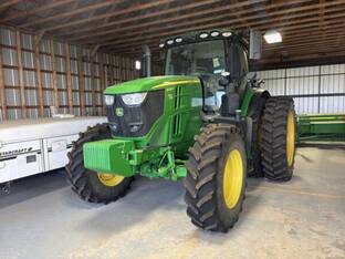 2020 John Deere 6230R