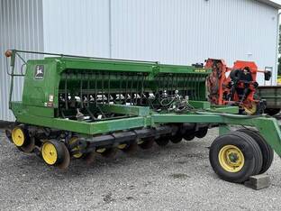 1994 John Deere 750
