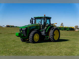 2018 John Deere 8245R