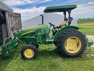 2021 John Deere 5075E