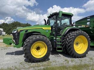 2023 John Deere 8R 370