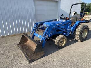 2002 New Holland TC30