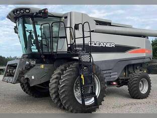 2009 Gleaner A76