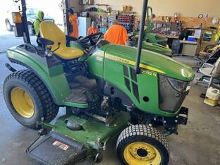 2020 John Deere 2032R