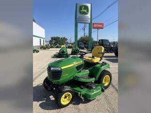 2023 John Deere X758