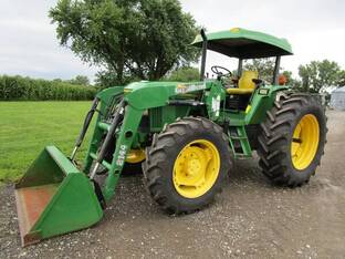 1996 John Deere 6400
