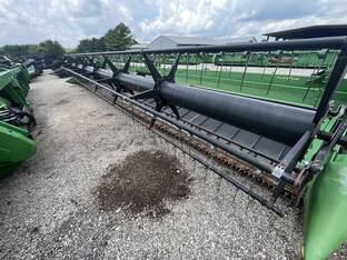 2011 John Deere 630D