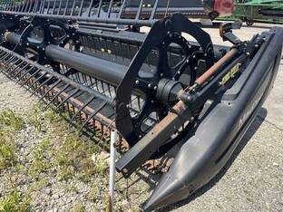 2014 MacDon Industries FD75S