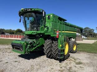 2024 John Deere S770