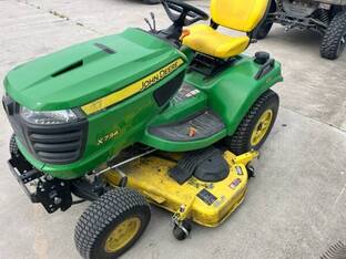 2022 John Deere X734