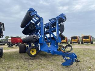 2025 Landoll 7833-35