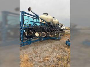 2012 Kinze 3600