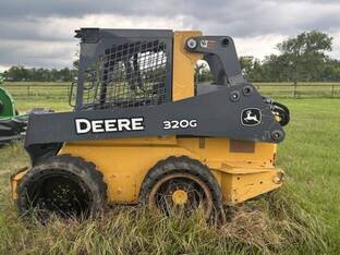 2019 John Deere 320G
