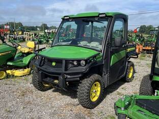 2022 John Deere XUV835R