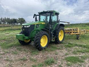 2021 John Deere 7R 230