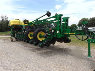2025 John Deere 1775NT