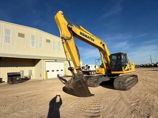 2019 Komatsu PC240 LC-11