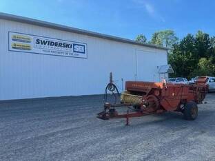 New Holland HAYLINER 320