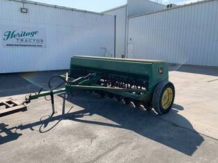 1989 John Deere 8300