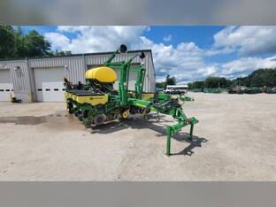 2021 John Deere 1775NT