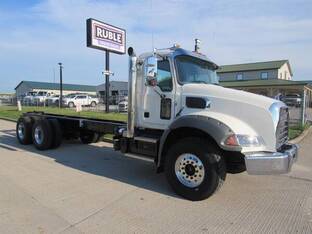2026 Mack GR64B