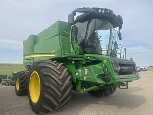 2023 John Deere S790