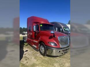 2019 International LT
