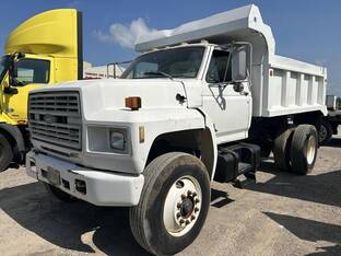 1991 Ford F800