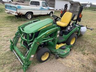 2017 John Deere 1025R