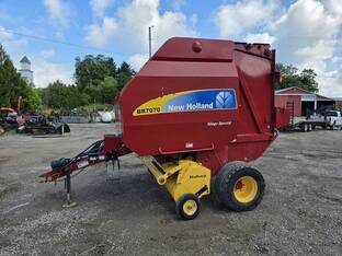 2014 New Holland BR7070