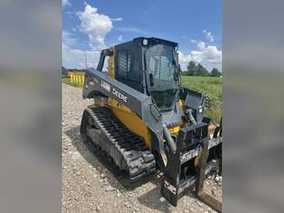 2023 John Deere 333G