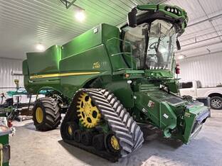 2021 John Deere S790