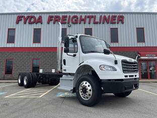 2026 Freightliner BUSINESS CLASS M2 106 PLUS