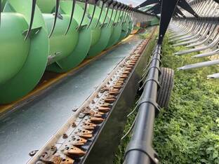 2011 John Deere 635F