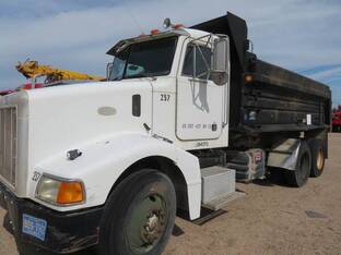 1996 Peterbilt 385