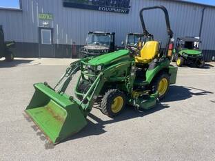 2022 John Deere 2025R