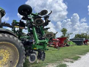 2025 Dalton Ag D3035