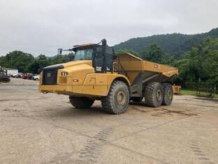 2019 Caterpillar 745