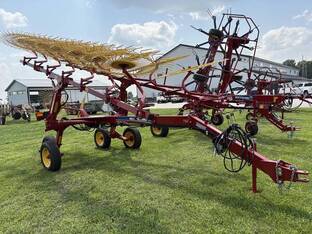 2025 New Holland PC1428