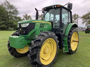 2016 John Deere 6130M