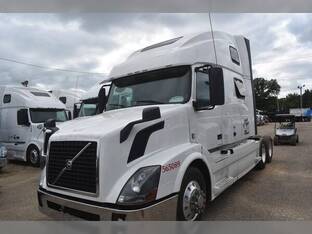 2016 Volvo VNL64T780