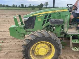 2023 John Deere 5075E