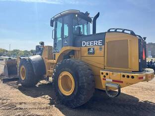 John Deere 644K