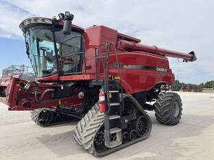 2018 Case IH 8240